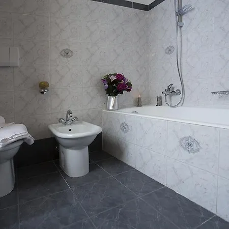 Casa Beky Holiday home Sala Comacina